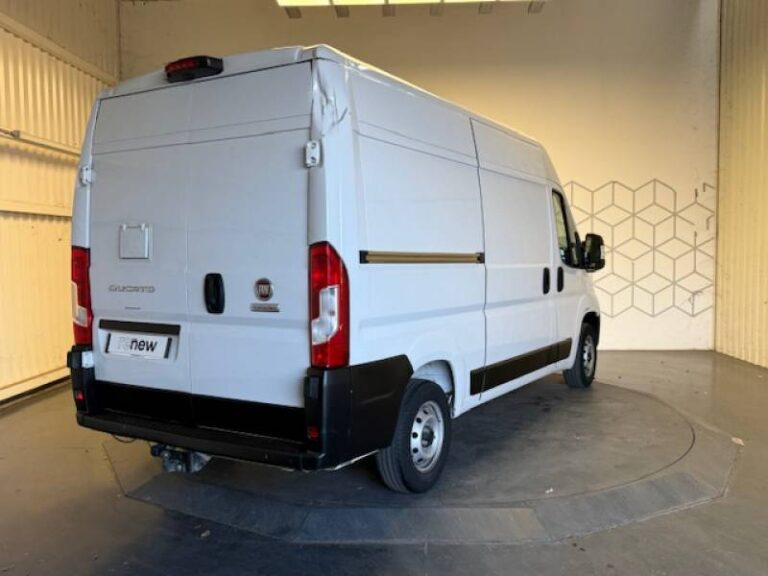 Fiat Ducato (30) FOURGON TOLE 3.3 M H2 H3-POWER 140 CH BUSINESS - Image 04 (July 7, 2026)