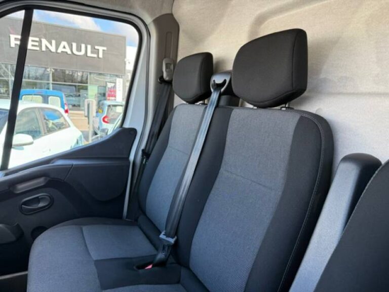 Renault Master FOURGON FGN TRAC F3500 BLUE DCI 135 CONFORT - Image 18 (July 7, 2026)