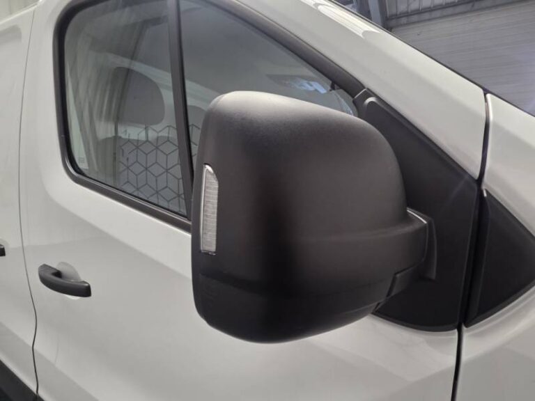 Renault Trafic FGN 3T BLUE DCI 130 GSR2 ADVANCE - Image 16 (July 7, 2026)
