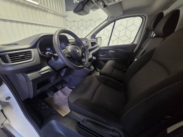 Renault Trafic FGN 3T BLUE DCI 130 GSR2 ADVANCE - Image 10 (July 7, 2026)