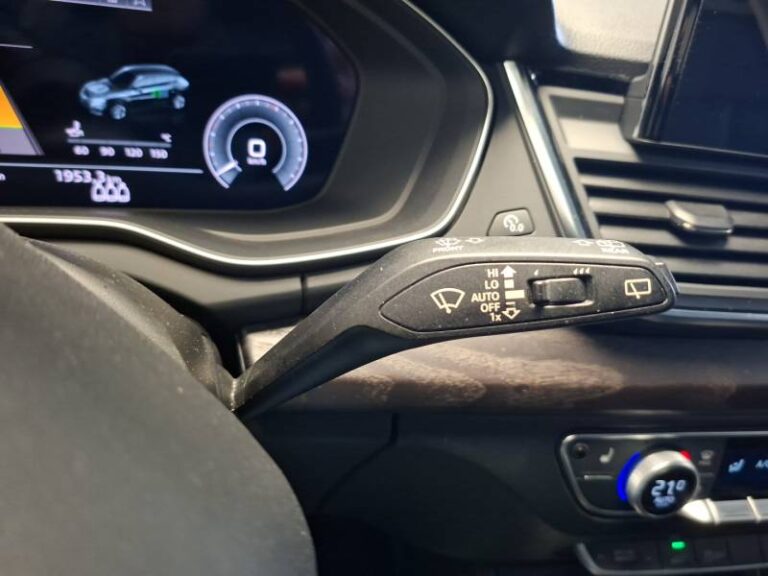 Audi Q5 50 TFSIe 299 S tronic 7 Quattro Avus - Image 15 (July 7, 2026)
