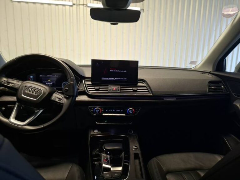 Audi Q5 50 TFSIe 299 S tronic 7 Quattro Avus - Image 08 (July 7, 2026)