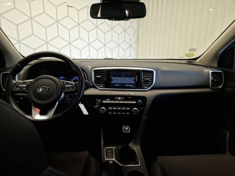 Kia Sportage 1.6 CRDi 115 ISG 4×2 BVM6 Design - Image 08 (July 7, 2026)
