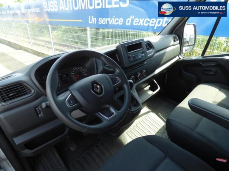 Renault Master FOURGON FGN TRAC F3300 BLUE DCI 135 CH CONFORT - Image 08 (July 7, 2026)