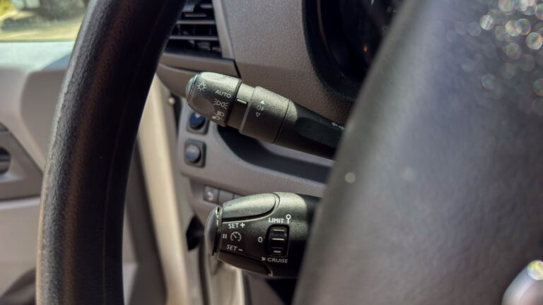 Peugeot Expert III 2.0 BLUEHDI 120 S&S STANDARD PREMIUM - Image 12 (July 7, 2026)