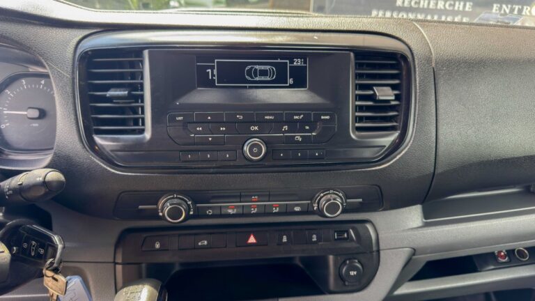 Peugeot Expert III 2.0 BLUEHDI 120 S&S STANDARD PREMIUM - Image 15 (July 7, 2026)