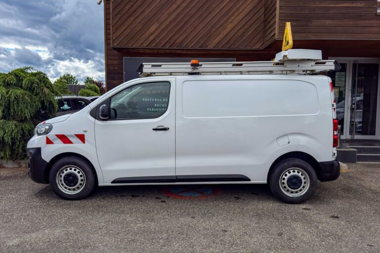 Peugeot Expert III 2.0 BLUEHDI 120 S&S STANDARD PREMIUM - Image 05 (July 7, 2026)