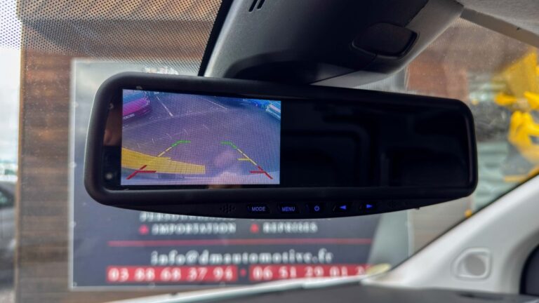 Peugeot Expert III 2.0 BLUEHDI 120 S&S LONG PREMIUM - Image 18 (July 7, 2026)