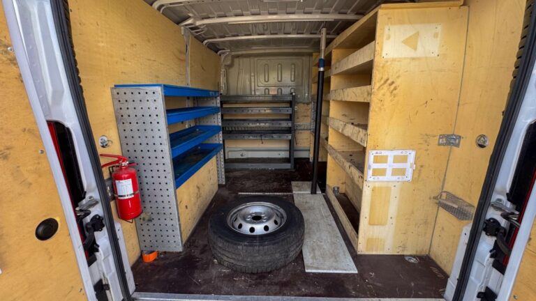 Peugeot Boxer II BlueHDi 140 S&S ASPHALT 333 - Image 07 (July 7, 2026)