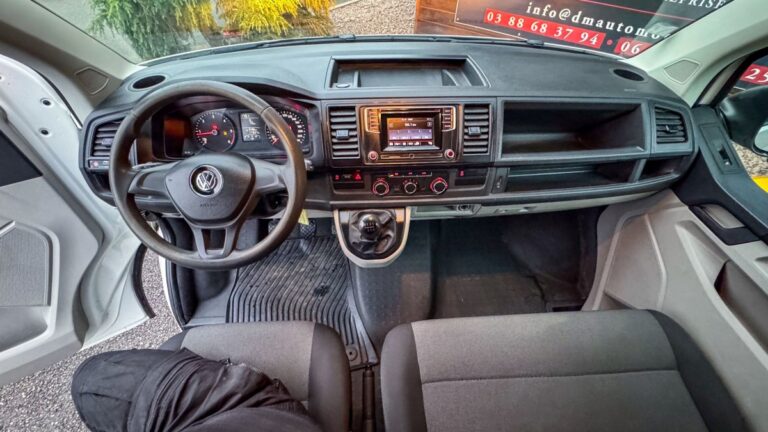 Volkswagen Transporter VI 2.0 TDi 150 4MO Business Line - Image 10 (July 7, 2026)
