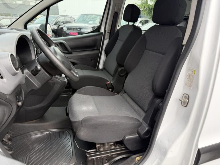 Peugeot Partner LONG CABINE APPROFONDIE 5 PLACES 100CH - Image 12 (July 7, 2026)