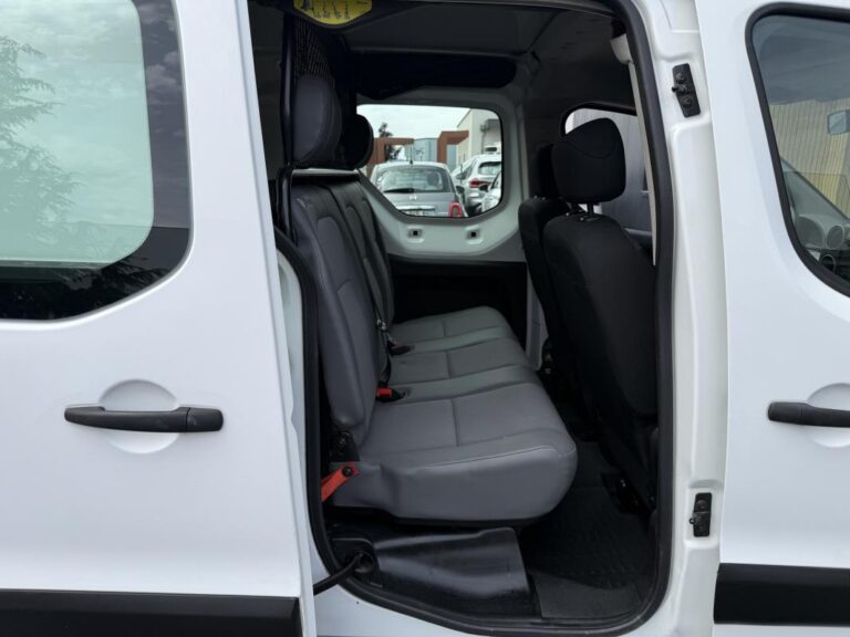 Peugeot Partner LONG CABINE APPROFONDIE 5 PLACES 100CH - Image 15 (July 7, 2026)