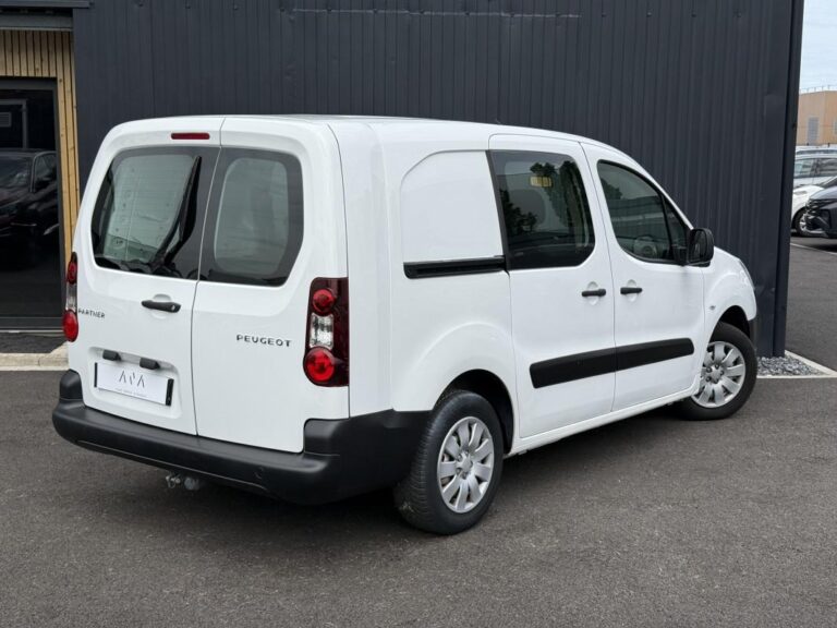 Peugeot Partner LONG CABINE APPROFONDIE 5 PLACES 100CH - Image 03 (July 7, 2026)
