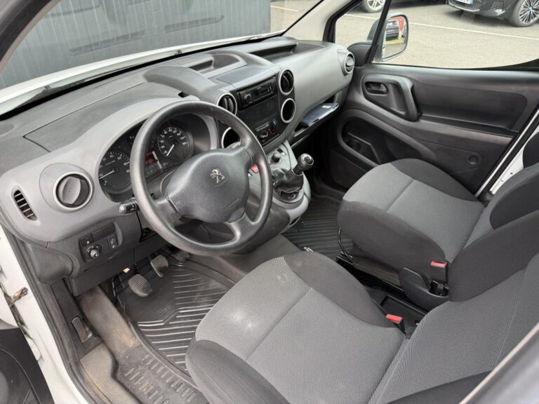 Peugeot Partner LONG CABINE APPROFONDIE 5 PLACES 100CH - Image 05 (July 7, 2026)