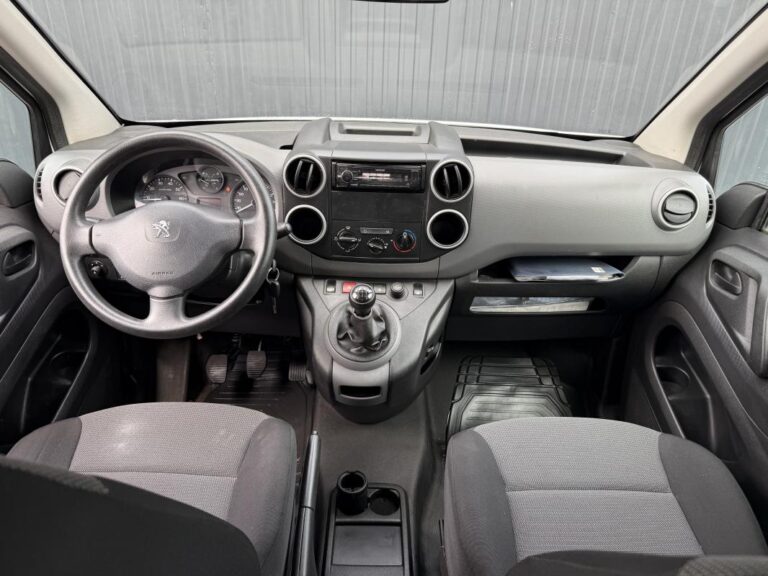 Peugeot Partner LONG CABINE APPROFONDIE 5 PLACES 100CH - Image 06 (July 7, 2026)