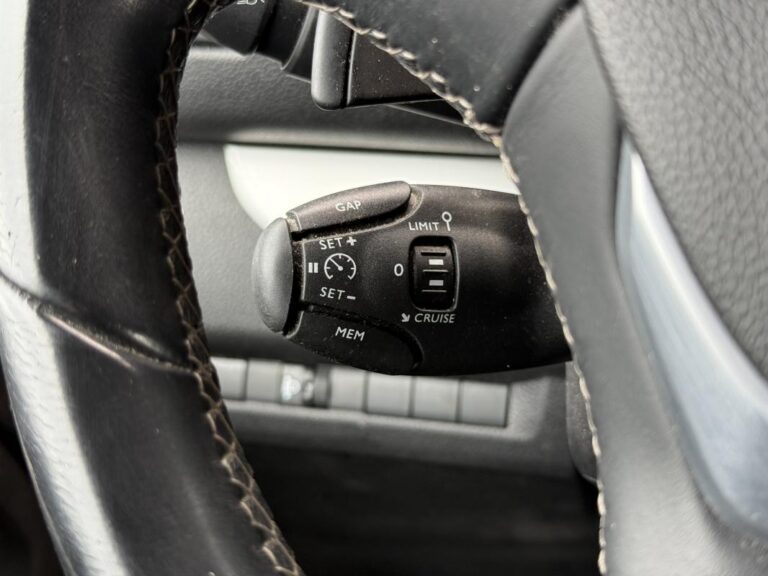 Peugeot Expert 2.0 CABINE APPROFONDIE BLUEHDI 180 S&S EAT8 PACK PREMIUM CONNECT - Image 12 (July 7, 2026)