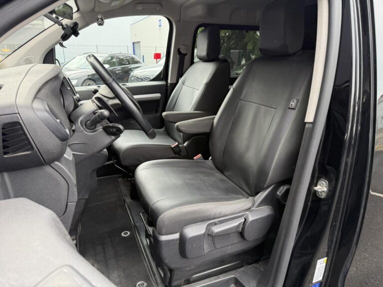Peugeot Expert 2.0 CABINE APPROFONDIE BLUEHDI 180 S&S EAT8 PACK PREMIUM CONNECT - Image 08 (July 7, 2026)