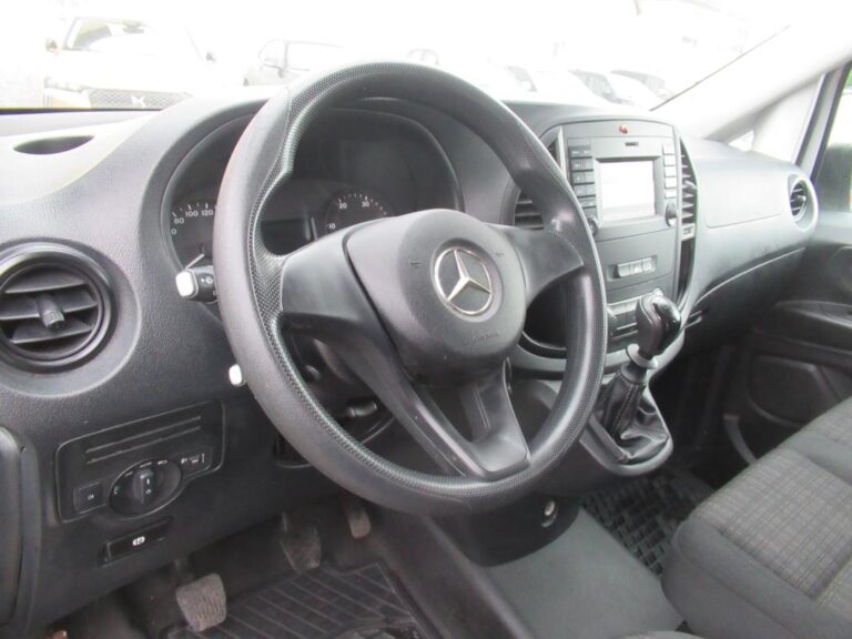Mercedes Vito 111 CDI 94500 KMS 114 CH TVA RECUPERABLE - Image 10 (July 7, 2026)