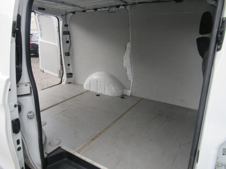Mercedes Vito 111 CDI 94500 KMS 114 CH TVA RECUPERABLE - Image 12 (July 7, 2026)