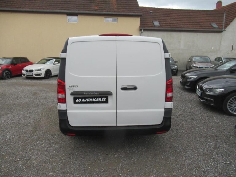 Mercedes Vito 111 CDI 94500 KMS 114 CH TVA RECUPERABLE - Image 06 (July 7, 2026)