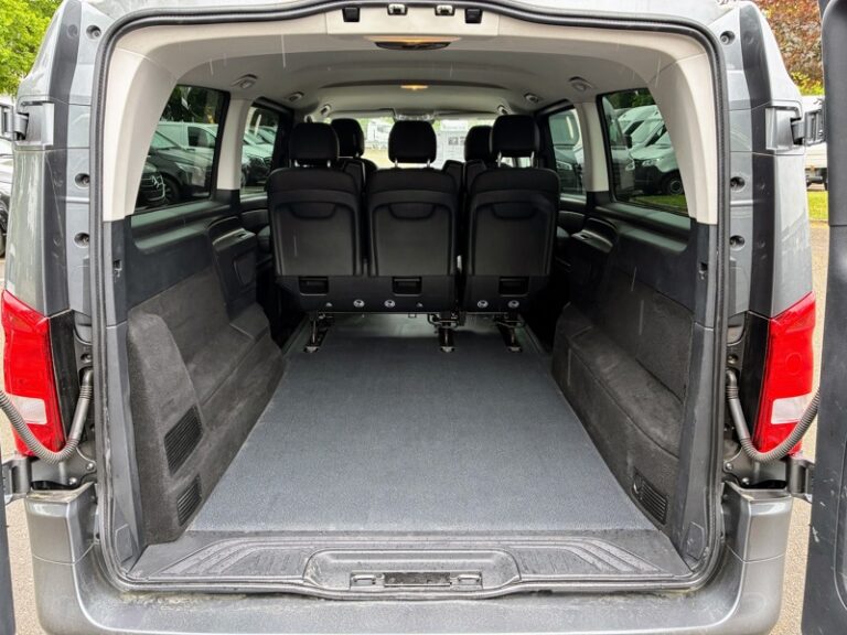 Mercedes Vito 116 CDI Mixto Extra long 5 PLACES 49980€HT Garanti - Image 07 (July 7, 2026)