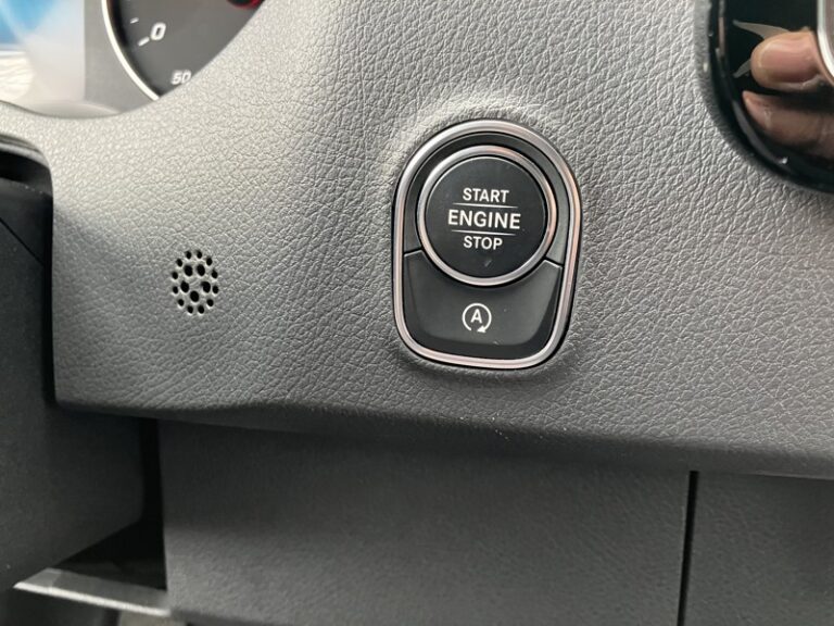 Mercedes Sprinter 319 CDI fourgon 12m3 37 V6 3.0L 190ch BVM6 39 - Image 16 (July 7, 2026)