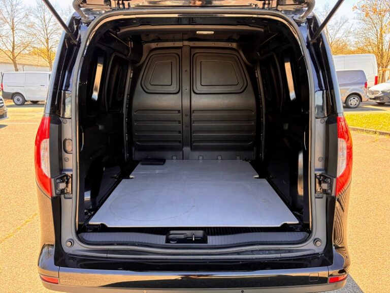 Mercedes Citan 112 CDI Fourgon PRO Standard 116CH 3 PLACES 20750€ - Image 06 (July 7, 2026)
