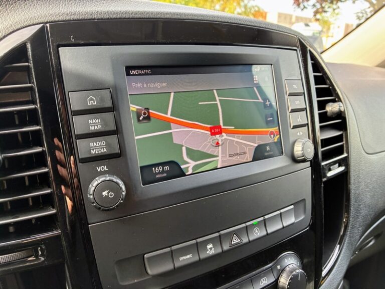 Mercedes Vito 119 CDI 4×4 Fourgon Long 190ch 24900€HT Garantie - Image 13 (July 7, 2026)