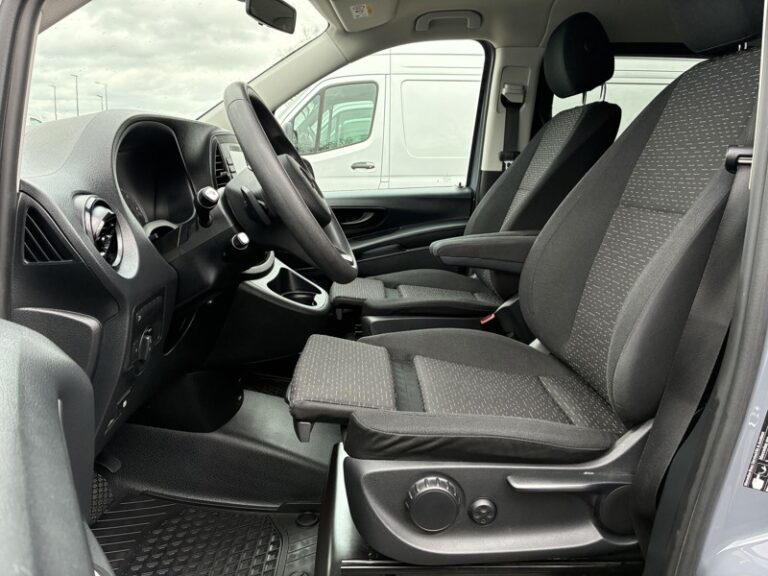 Mercedes Vito 119 CDI 4×4 Mixto Long 5Places 190ch BVA9 39900€ H - Image 07 (July 7, 2026)