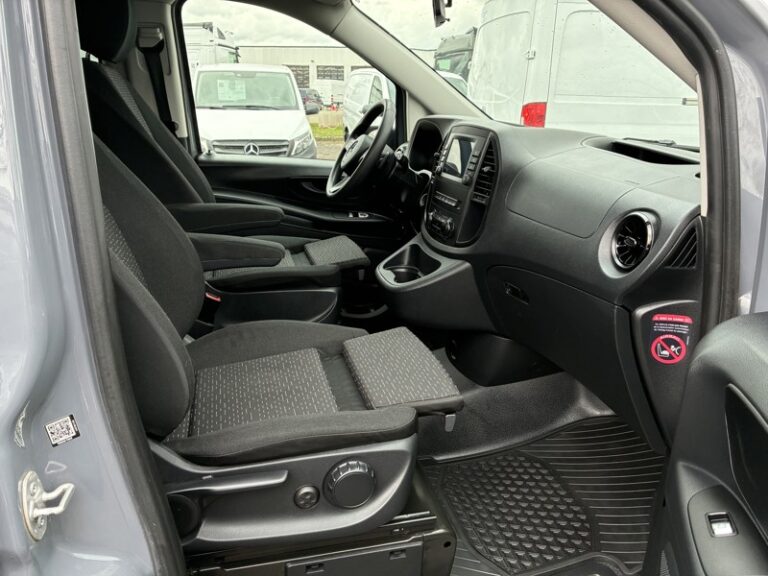 Mercedes Vito 119 CDI 4×4 Mixto Long 5Places 190ch BVA9 39900€ H - Image 08 (July 7, 2026)