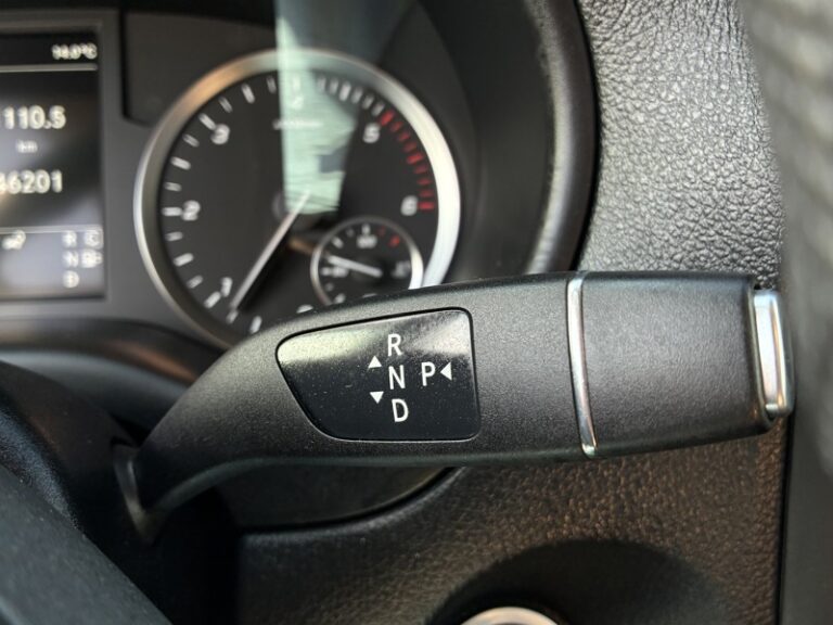 Mercedes Vito 116 CDI Long L2 163ch LED BVA 28900€HT Garantie 2 - Image 13 (July 7, 2026)