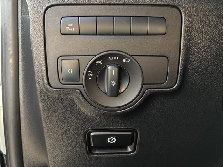Mercedes Vito 116 CDI Long L2 163ch LED BVA 28900€HT Garantie 2 - Image 15 (July 7, 2026)