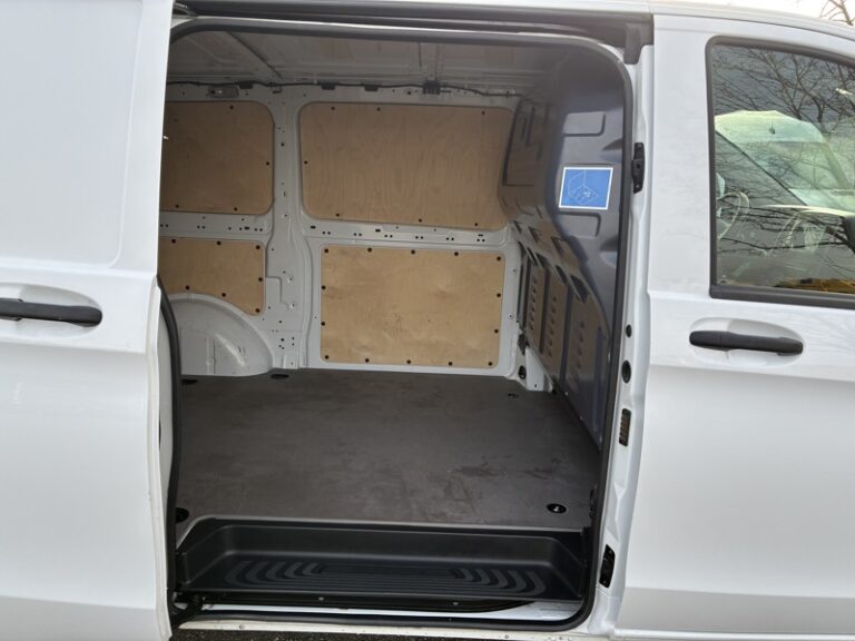 Mercedes Vito 116 CDI Long L2 163CH LED BVA 28900€ HT Garantie - Image 19 (July 7, 2026)