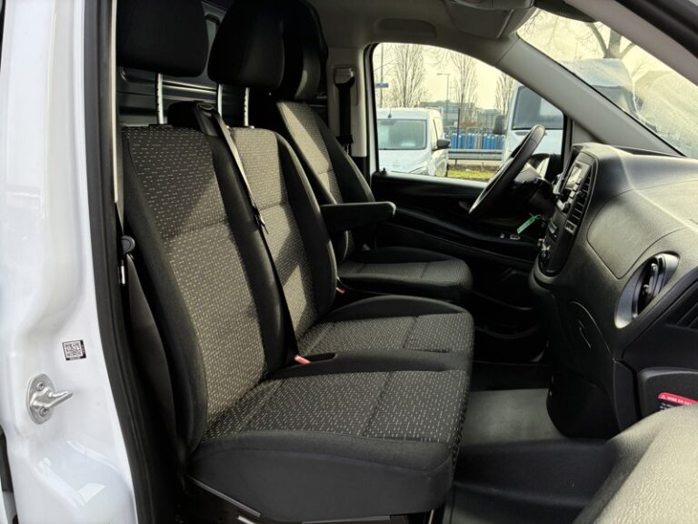 Mercedes Vito 116 CDI Long L2 163CH LED BVA 28900€ HT Garantie - Image 07 (July 7, 2026)