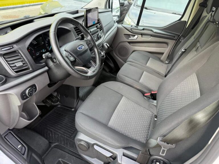 Ford Transit /Tourneo Custom Combi 320 2.0 150 L2 Trend 9 places Caméra Régul Clim G - Image 19 (July 7, 2026)