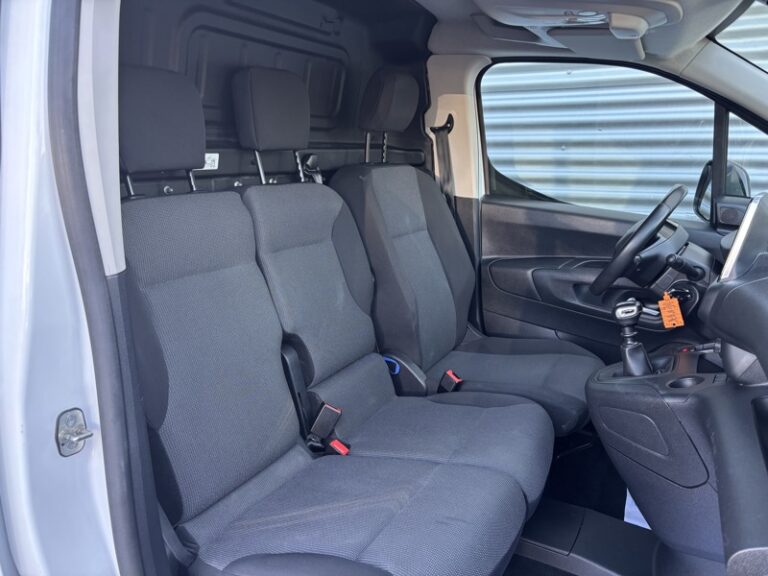 Peugeot Partner 1.5L 100ch XL 950Kg - Image 20 (July 7, 2026)