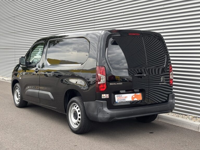 Citroën Berlingo 1.5L 130ch Club XL 950Kg 13 325€ HT - Image 04 (July 7, 2026)
