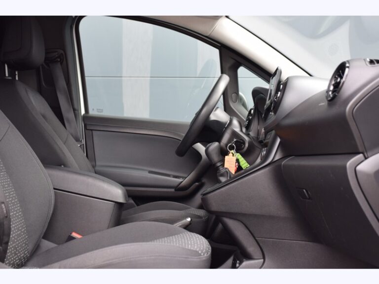Mercedes Citan 110 CDI / 95ch – 14 990 € HT - Image 04 (July 7, 2026)