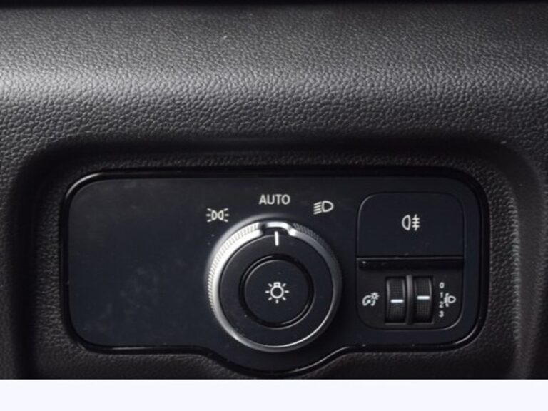 Mercedes Citan 110 CDI / 95ch – 14 990 € HT - Image 08 (July 7, 2026)