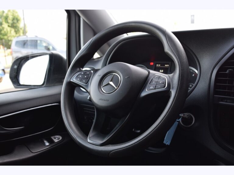Mercedes Vito Fourgon 114 CDI Long Frigorifique/ L2 – 29 990 € HT - Image 12 (July 7, 2026)