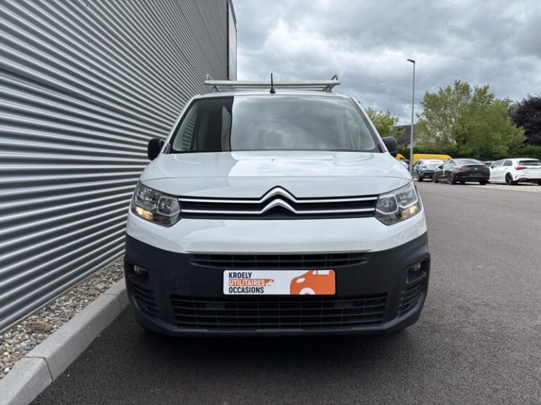 Citroën Berlingo 1.5L 130ch Club M 950Kg - Image 02 (July 7, 2026)