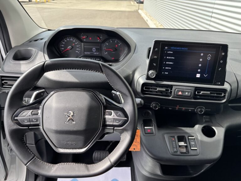 Peugeot Partner 1.5L 130ch EAT8 M 1000Kg Asphalt 16 900€ HT - Image 10 (July 7, 2026)
