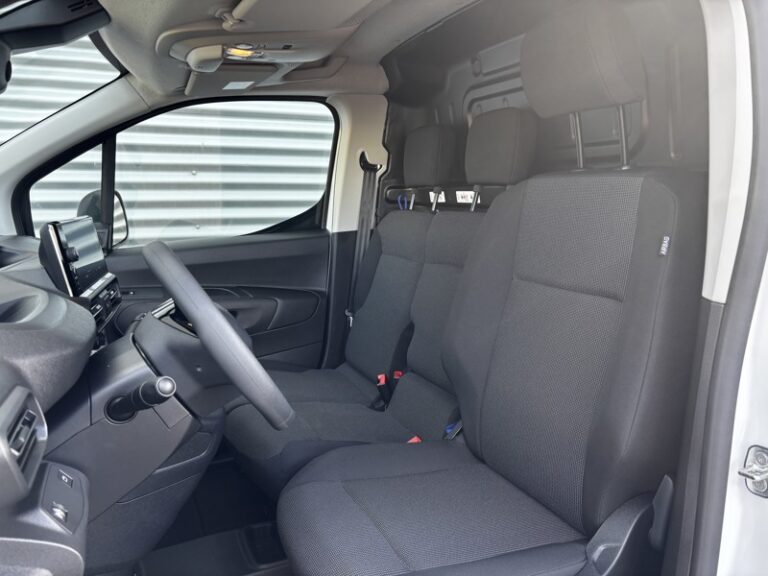 Peugeot Partner 1.5L 100ch Base M 650kg 17 000€ HT - Image 10 (July 7, 2026)