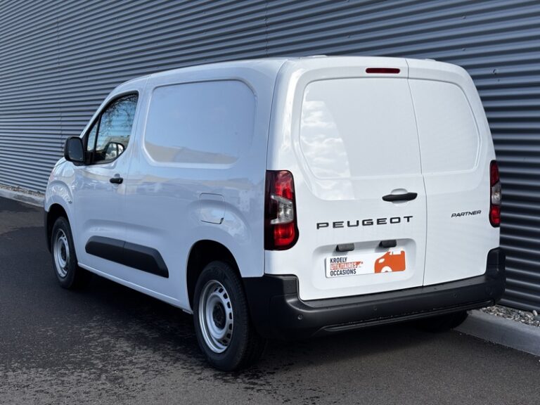 Peugeot Partner 1.5L 100ch Base M 650kg 17 000€ HT - Image 04 (July 7, 2026)