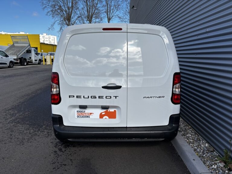 Peugeot Partner 1.5L 100ch Base M 650kg 17 000€ HT - Image 05 (July 7, 2026)