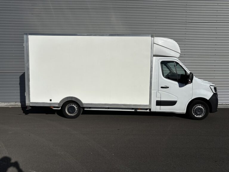 Renault Master Plancher Cabine 20m3 2.3L 145ch Grand Confort 3,5t 21 660€ HT - Image 08 (July 7, 2026)