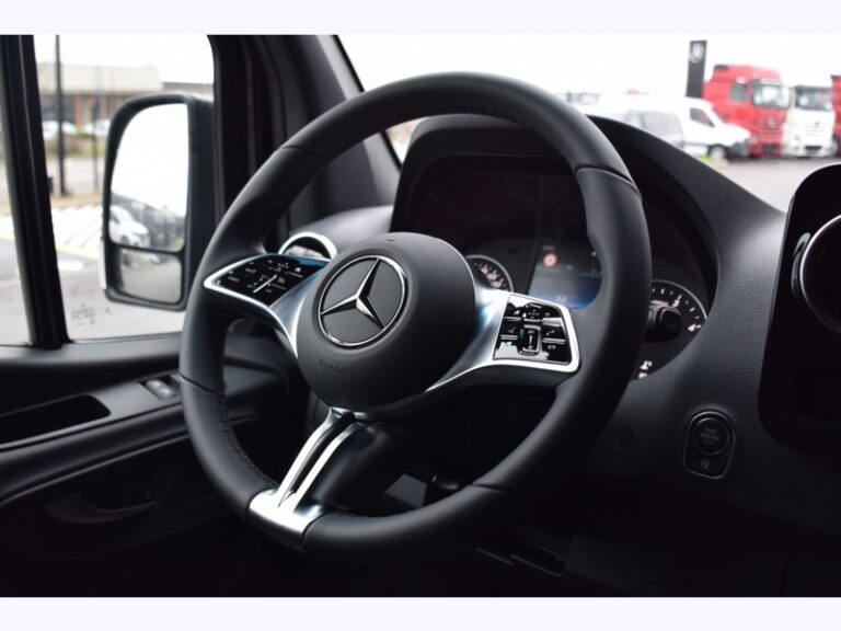 Mercedes Sprinter 319 CDI 37S / – 12m3 54 990€ HT - Image 12 (July 7, 2026)