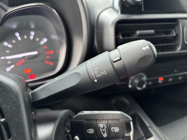 Citroën Berlingo 1.5L 100 ch Driver XL / L2 950kg 13 740€ HT - Image 16 (July 7, 2026)