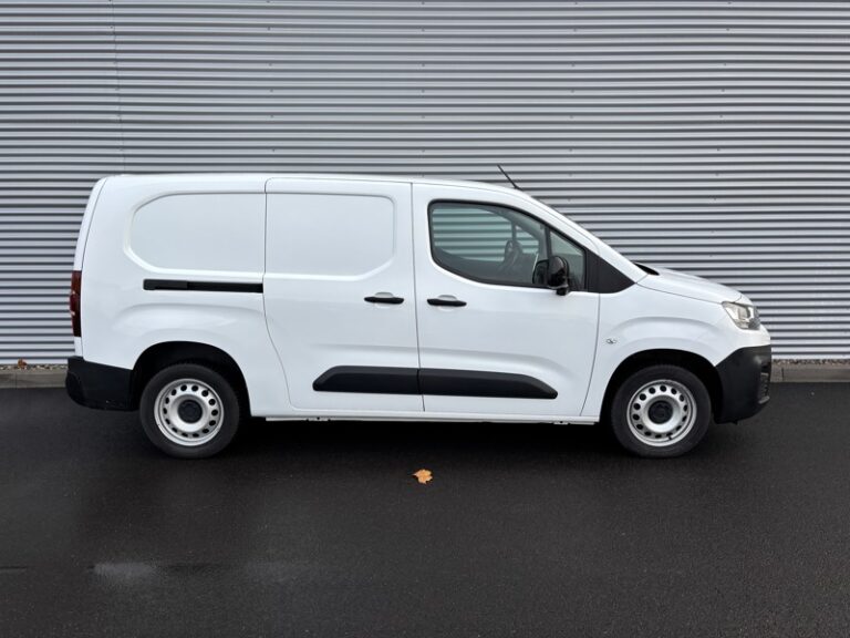 Citroën Berlingo 1.5L 100 ch Driver XL / L2 950kg 13 740€ HT - Image 08 (July 7, 2026)