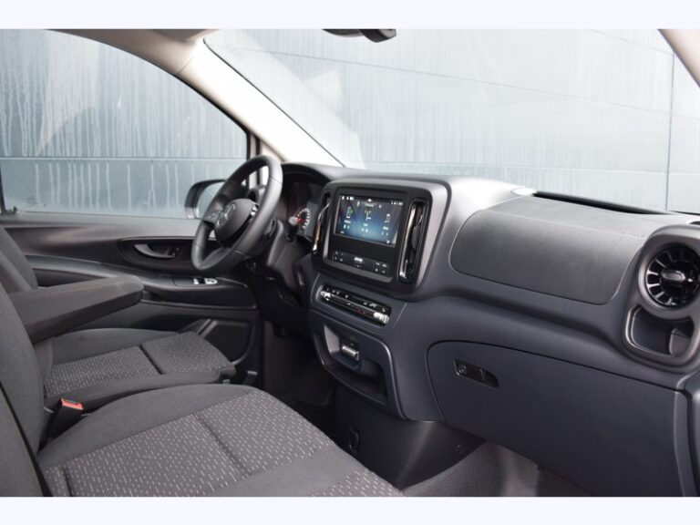 Mercedes Vito Fourgon 116 CDI Long / L2 – 33 990 € HT - Image 05 (July 7, 2026)